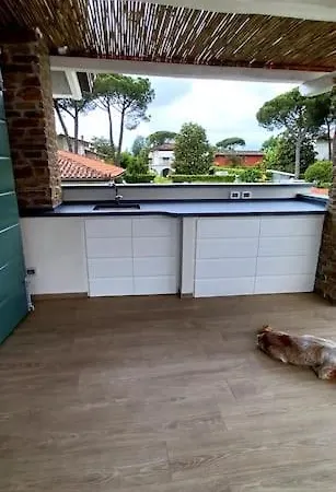 Appartamento A Dei Marmi *
